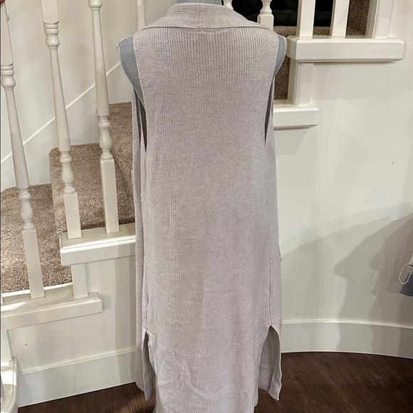 Wilfred merino wool
Cardigan - Picture 6 of 7